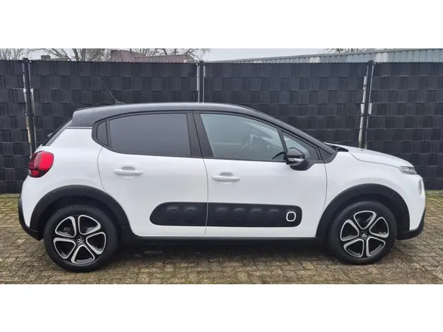 Citroën C3 1.2 PureTech Feel 2020 Benzine 2
