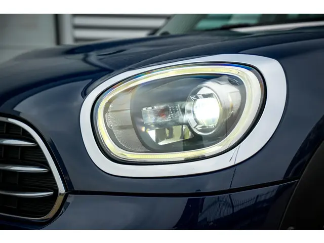 MINI Countryman Mini 2.0 Cooper D Chili 2018 Diesel 36