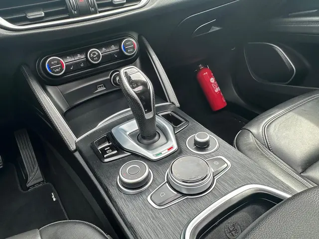 Alfa Romeo Stelvio 2.0 T AWD Sprint 2020 Benzine 28