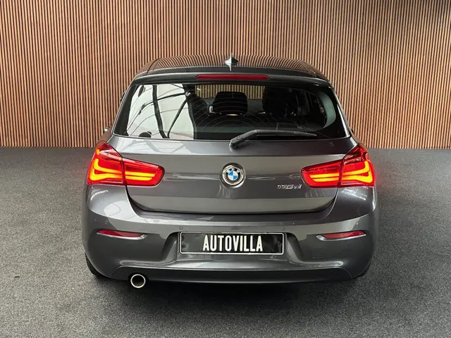 BMW 1 Serie 116d EDE Sport 2015 Diesel 4
