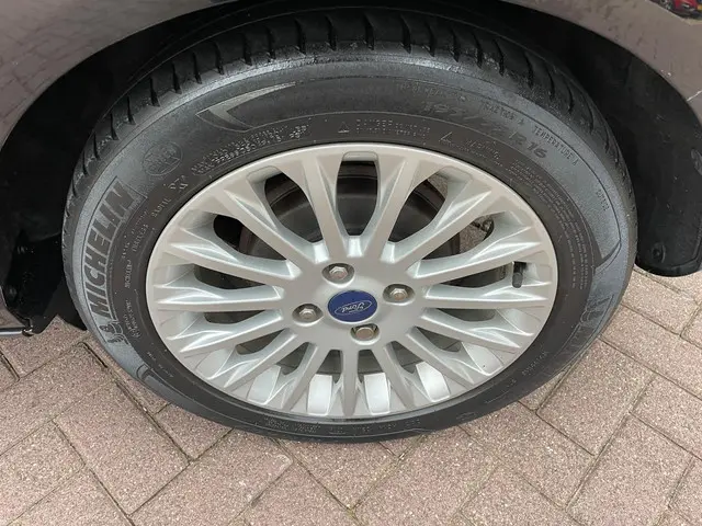 Ford B-MAX 1.0 EcoBoost Titanium 2013 Benzine 15