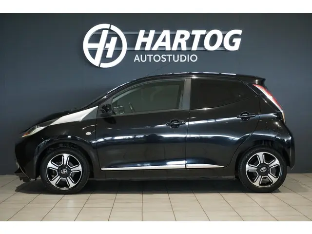 Toyota Aygo 1.0 VVT-i x-clusiv 2014 Benzine 5