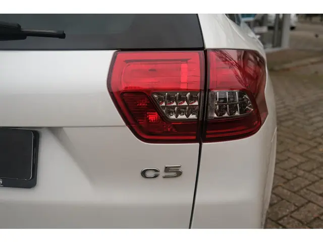 Citroën C5 THP 155 Exclusive 2014 Benzine 19