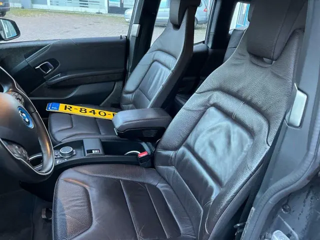 BMW i3 PANO SNELLADER LEER LED NAVI PRO 2015 Elektrisch 11