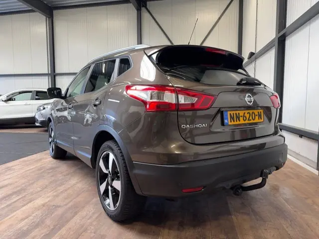 Nissan QASHQAI 1.2 Tekna 2015 Benzine 15