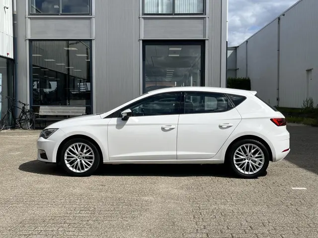 SEAT Leon 1.0 TSI Style Ultimate Edition 2019 Benzine 12