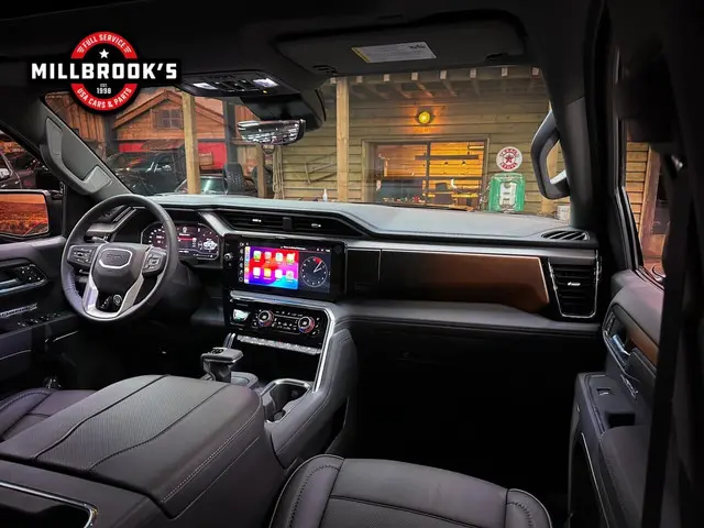 GMC Sierra 1500 Denali 6.2L 2024 Benzine 16