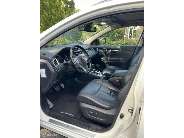 Nissan QASHQAI 1.2 Tekna 2015 Benzine 9