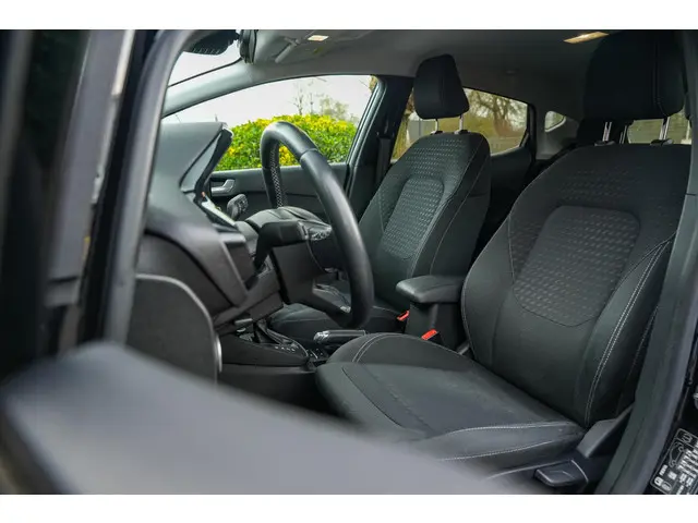 Ford Fiesta 1.0 EcoBoost Titanium 2019 Benzine 8