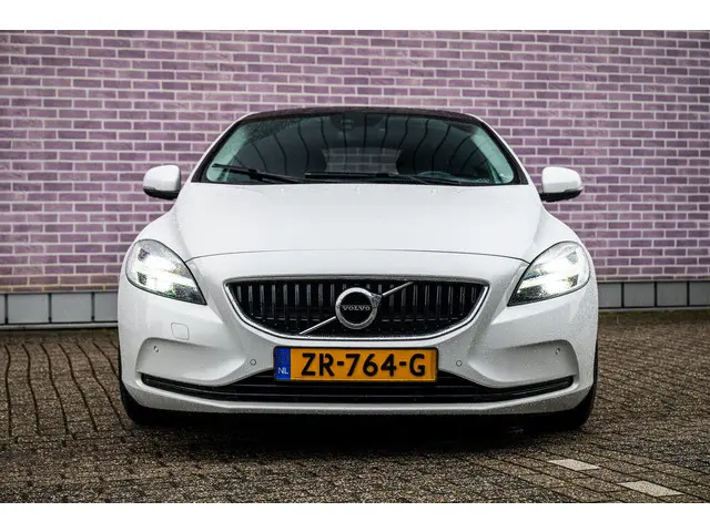 Volvo V40 1.5 T3 Dynamic Edition 2019 Benzine 8