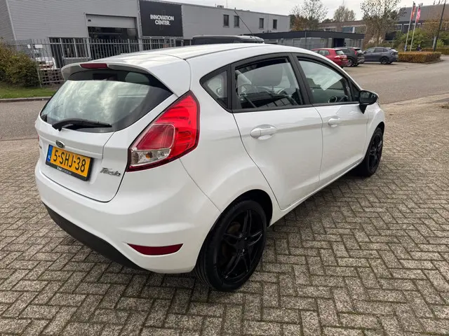 Ford Fiesta 1.0 Style 5 Deurs, Airco, Nap KM 2013 Benzine 5