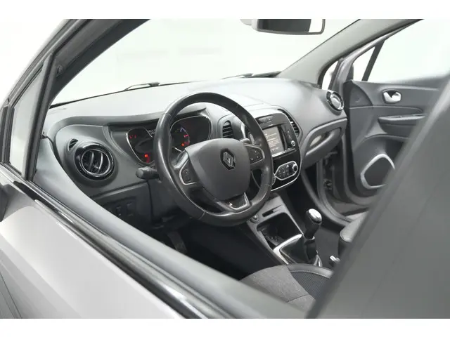 Renault Captur TCe 90 Intens 2019 Benzine 2