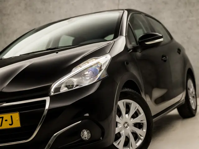 Peugeot 208 1.2 PureTech Sport 2017 Benzine 33