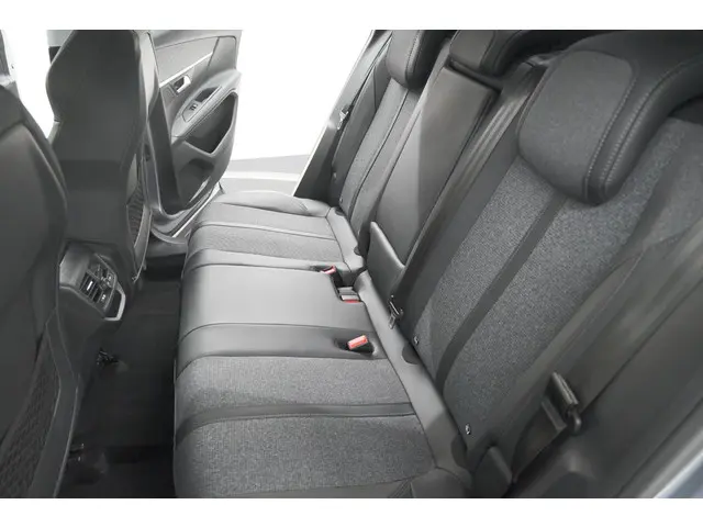 Peugeot 3008 PureTech 130 EAT8 Crossway 2020 Benzine 32