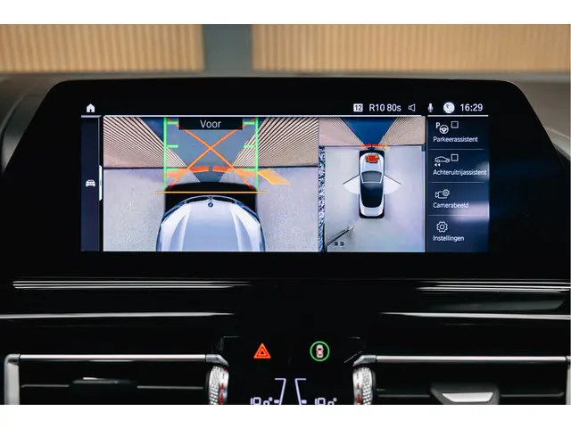 BMW 8 Serie M850i xDrive High Executive 2019 Benzine 36