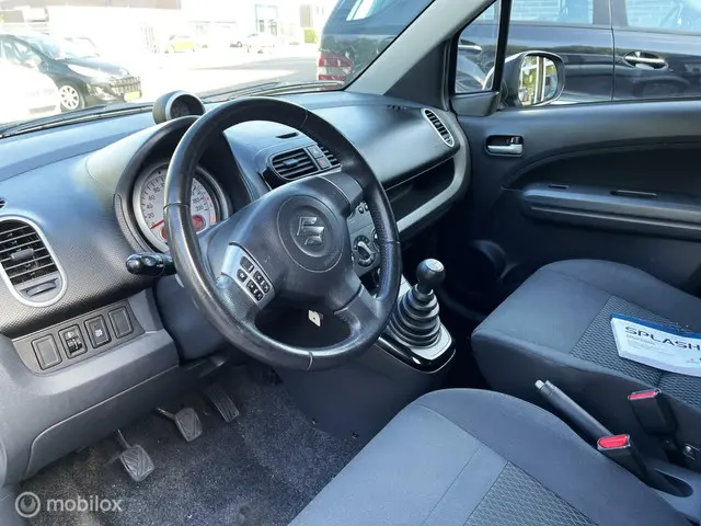 Suzuki Splash 1.0 VVT Comfort EASSS/Airco 2015 Benzine 17