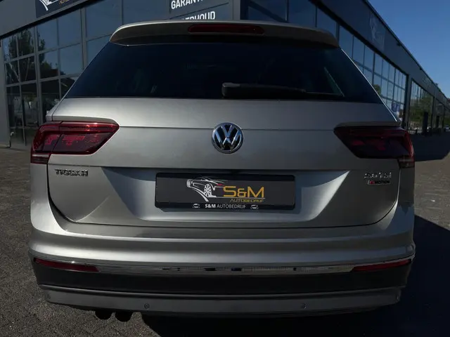 Volkswagen Tiguan 2.0 TSI 4Motion Highline 2016 Benzine 9