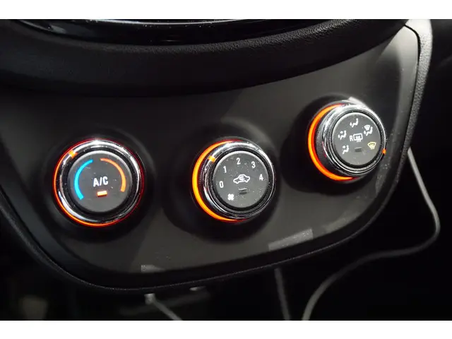 Opel KARL 1.0 Rocks Online Edition 2018 Benzine 13