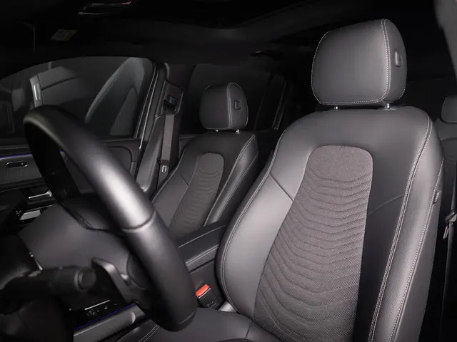 Mercedes-Benz EQB 250 Luxury Line 2023 Elektrisch 8