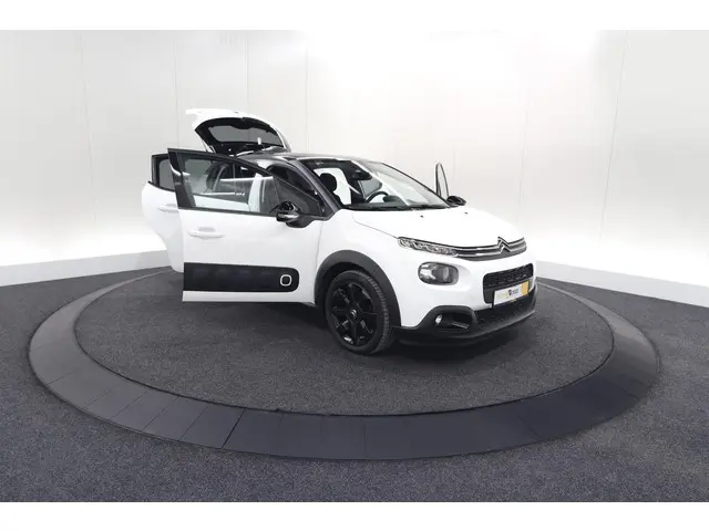 Citroën C3 PureTech 110 S&S Shine 2020 Benzine 71