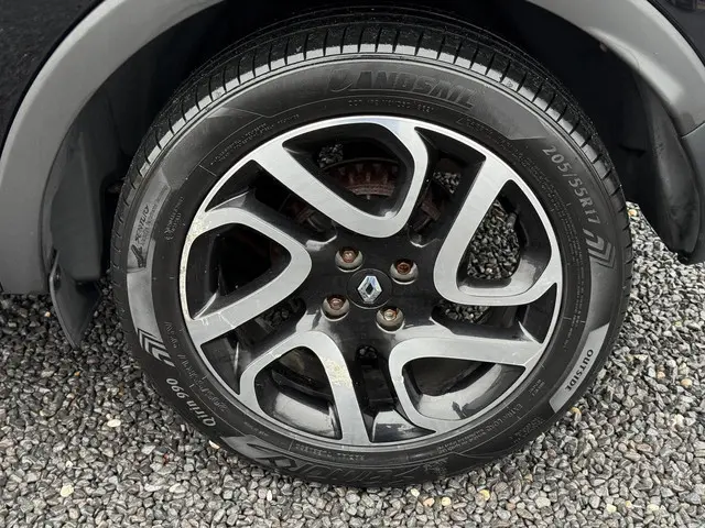 Renault Captur 1.2 TCe Dynamique 2015 Benzine 30