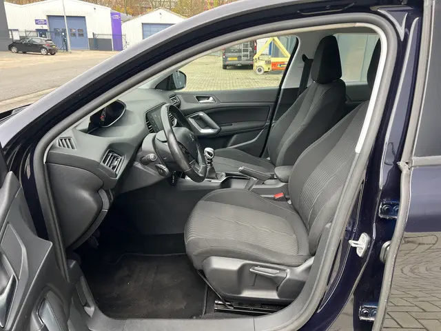 Peugeot 308 1.6 THP Active 2014 Benzine 13