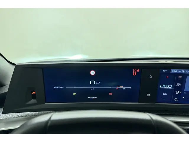 Peugeot 3008 1.2 Hybrid 145 Allure 2025 Hybride Benzine 17