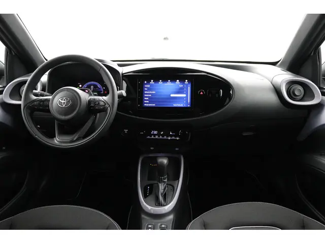 Toyota Aygo X Hybrid 115 pulse 2026 Hybride Benzine 4