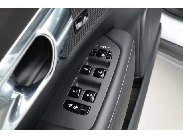 Volvo V90 Cross Country 2.0 T5 Pro 2018 Benzine 8