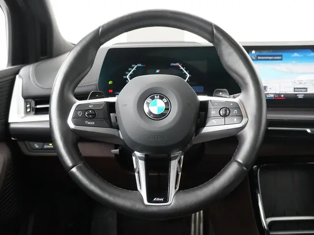 BMW 2 Serie Active Tourer 220i 2024 Benzine 2