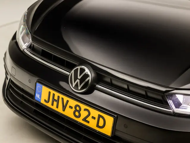 Volkswagen Polo 1.0 TSI Sportline 2023 Benzine 31