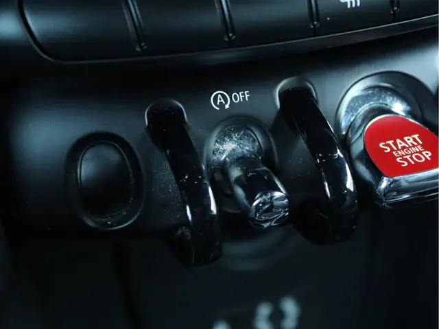 MINI Cooper 1.5 2018 Benzine 46