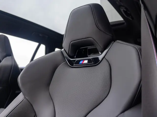 BMW 5 Serie Touring 520i 2026 Benzine 13