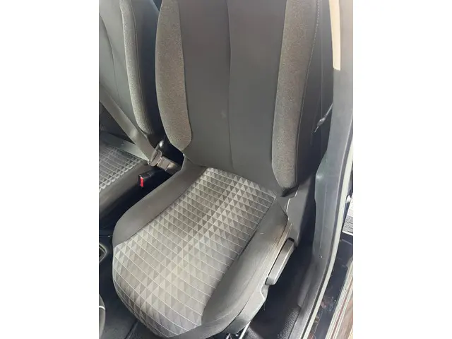 Peugeot 108 1.0 e-VTi Active 2021 Benzine 11