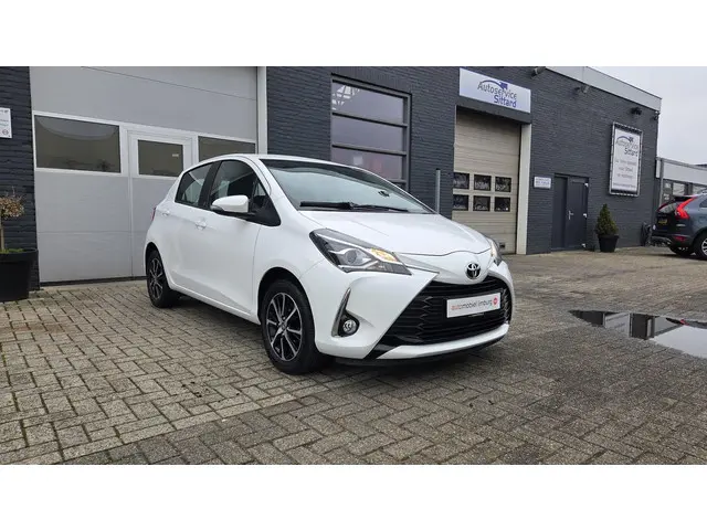 Toyota Yaris 1.5 VVT-i Comfort 2018 Benzine 7