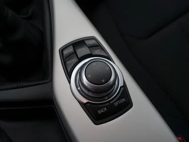 BMW 1 Serie 114i EDE High Executive 2013 Benzine 13