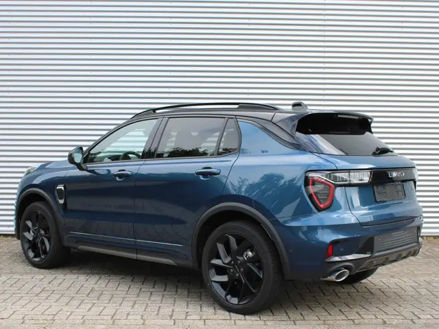 Lynk & Co 01 1.5 2025 Hybride Benzine 4