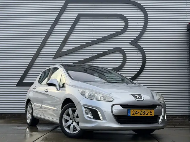 Peugeot 308 1.6 VTi Active 2012 Benzine 4
