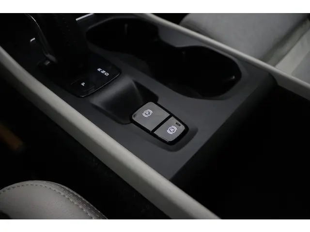 Volvo XC40 2.0 T4 Momentum 2019 Benzine 34