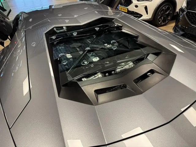 Lamborghini Aventador 6.5 V12 LP700-4 2013 Benzine 14