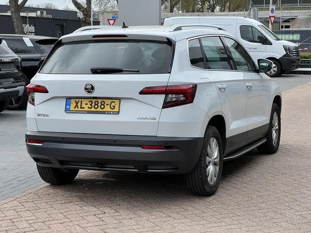 Škoda Karoq 1.0 TSI Clever Edition 2019 Benzine