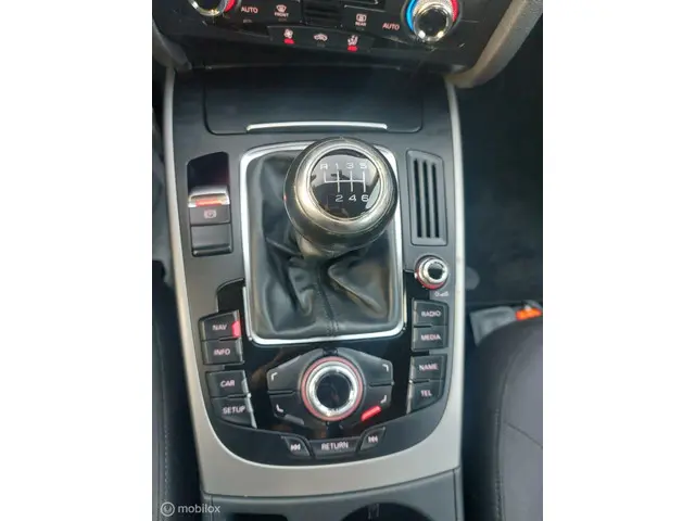 Audi A4 Limousine 1.8 TFSI 2012 Benzine 23