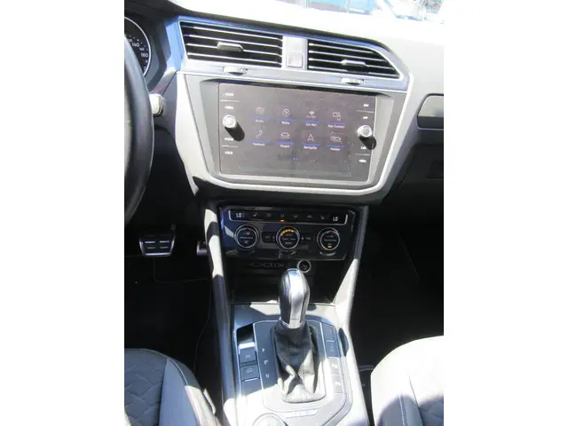 Volkswagen Tiguan 1.4 TSI 4Motion Highline 2018 Benzine 17