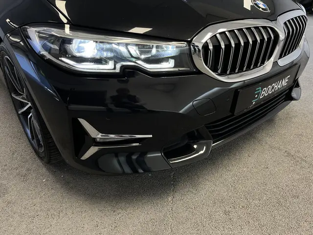 BMW 3 Serie 320i Luxury High Executive 2020 Benzine 41
