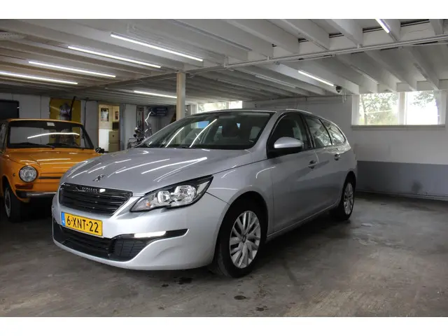 Peugeot 308 SW 1.2 e-THP Blue Lease 2014 Benzine 5