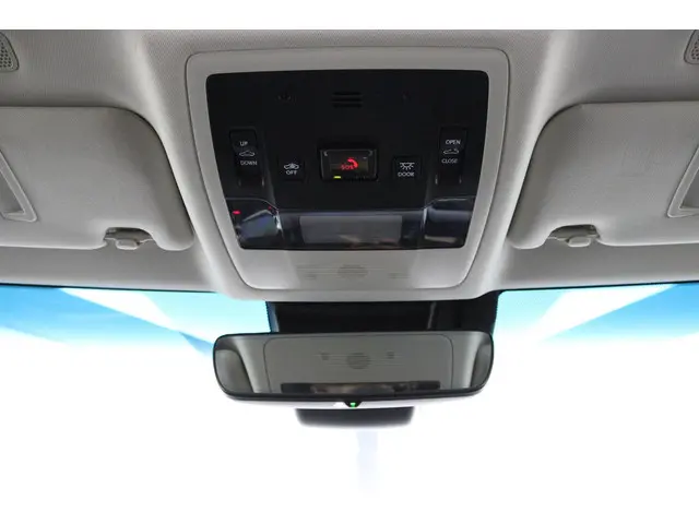 Lexus ES 300h President Line 2020 Hybride Benzine 30