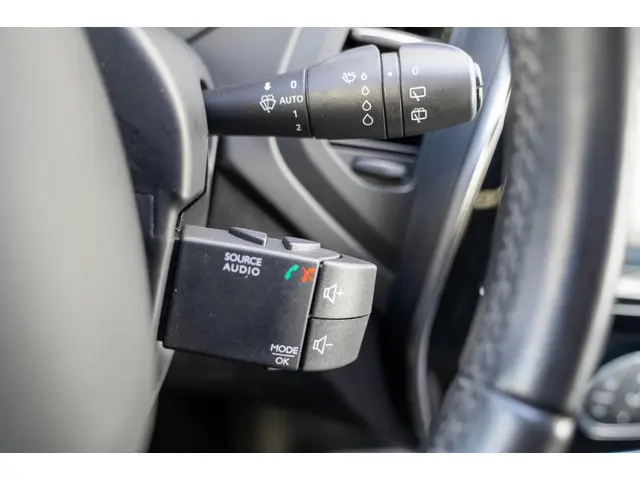 Renault Captur 0.9 TCe Intens 2018 Benzine 36