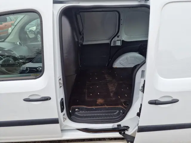 Renault Kangoo 1.5 Blue dCi 80 Comfort 2021 Diesel 12