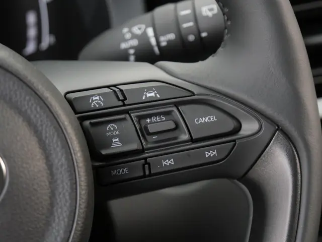 Toyota Yaris Cross 1.5 HYBRID 130PK/ 2025 Hybride Benzine 9