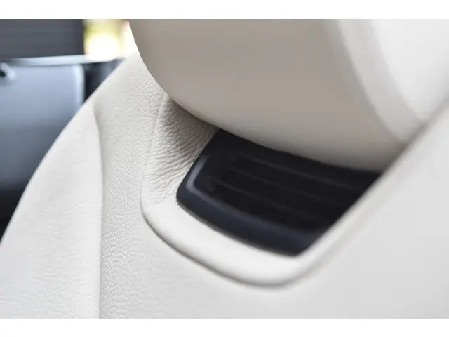 BMW 4 Serie Cabrio 420i High Executive 2017 Benzine 25